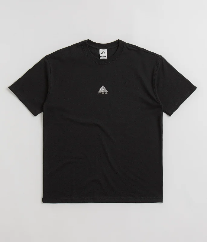 Nike ACG Lungs T-Shirt - Black / Light Smoke Grey / Summit White